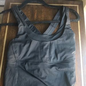 Black lululemon tank top